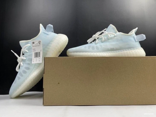 Mono V2 Boost Ice Yeezy GW2869 350 Adidas 1024
